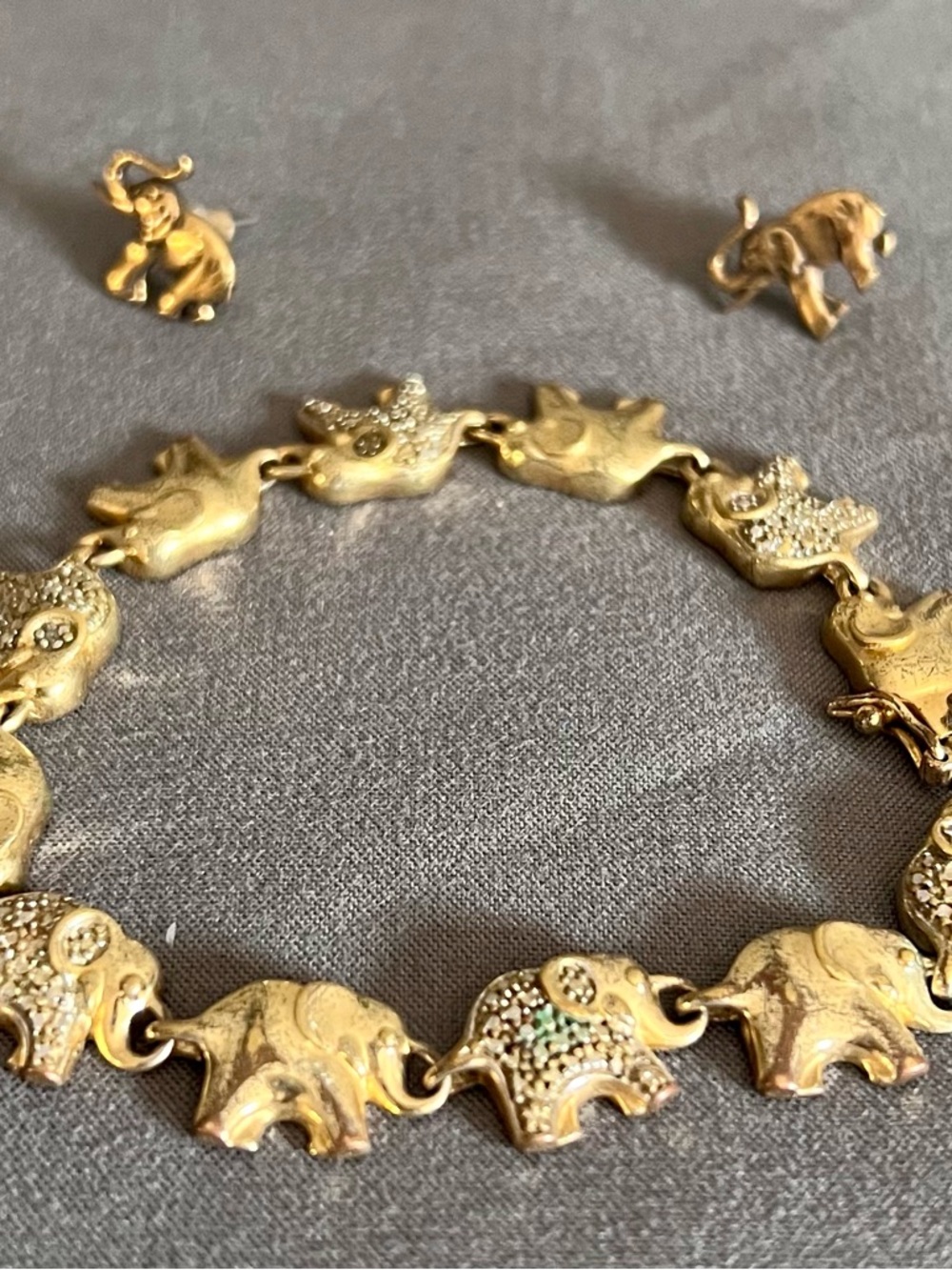 VTG PAJ Elephant Train Bracelet & Earrings Set Gold Tone Bronze Base Bohemian
